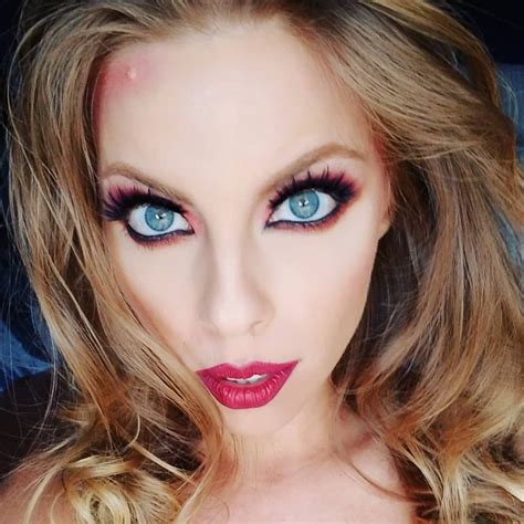 Britney Amber (@Britney.
